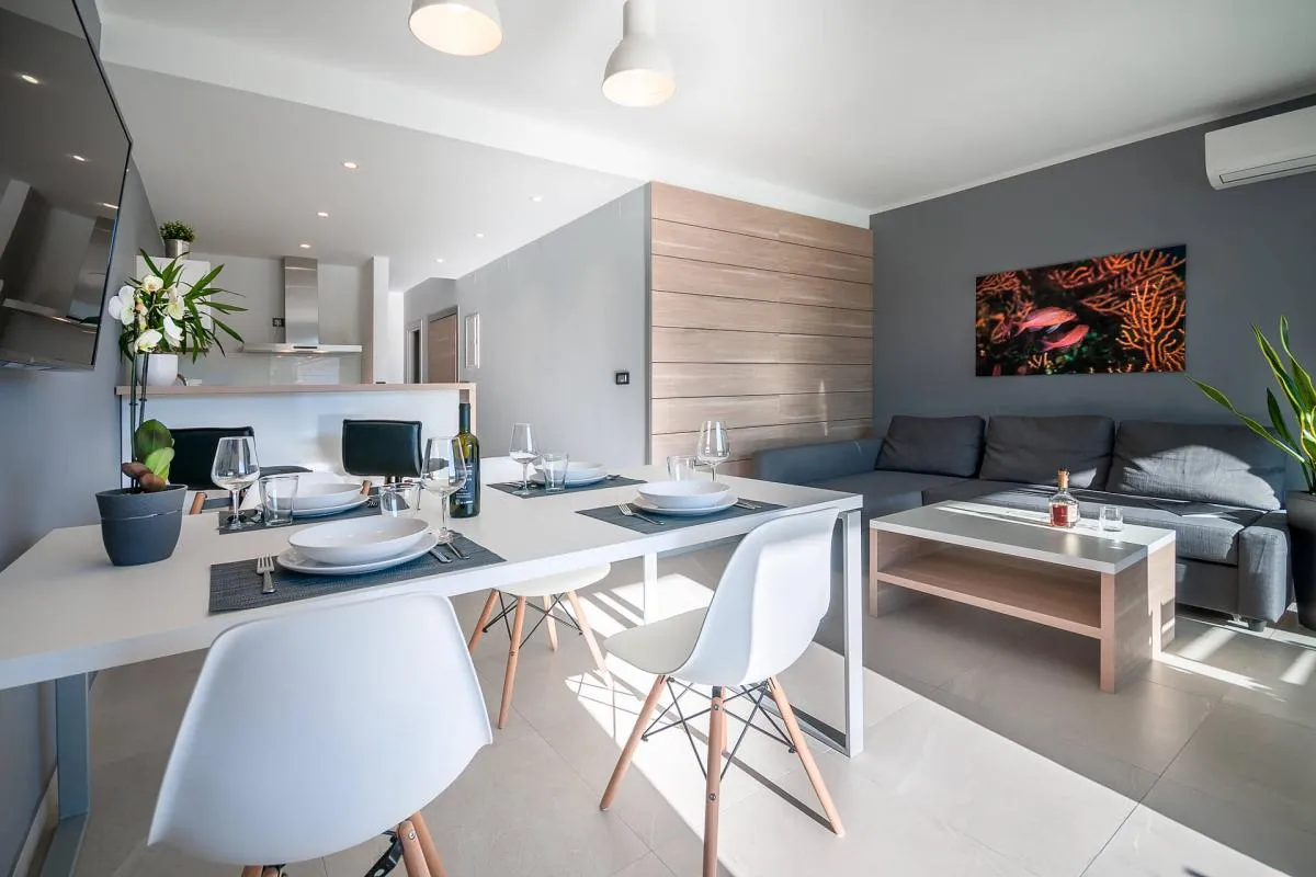 Deluxe Apartment — Innenbereich 1 | San Mar Lopar, Rab, Kroatien